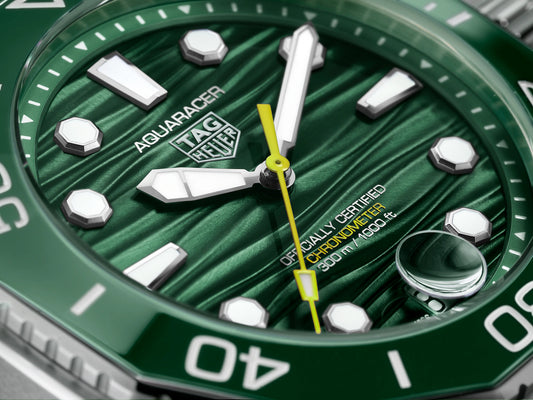 Aquaracer Professional 300 Date 42mm Mens