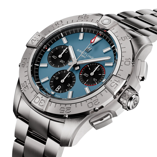 AVENGER B01 CHRONOGRAPH 44 | 44mm Steel Case Blue Dial