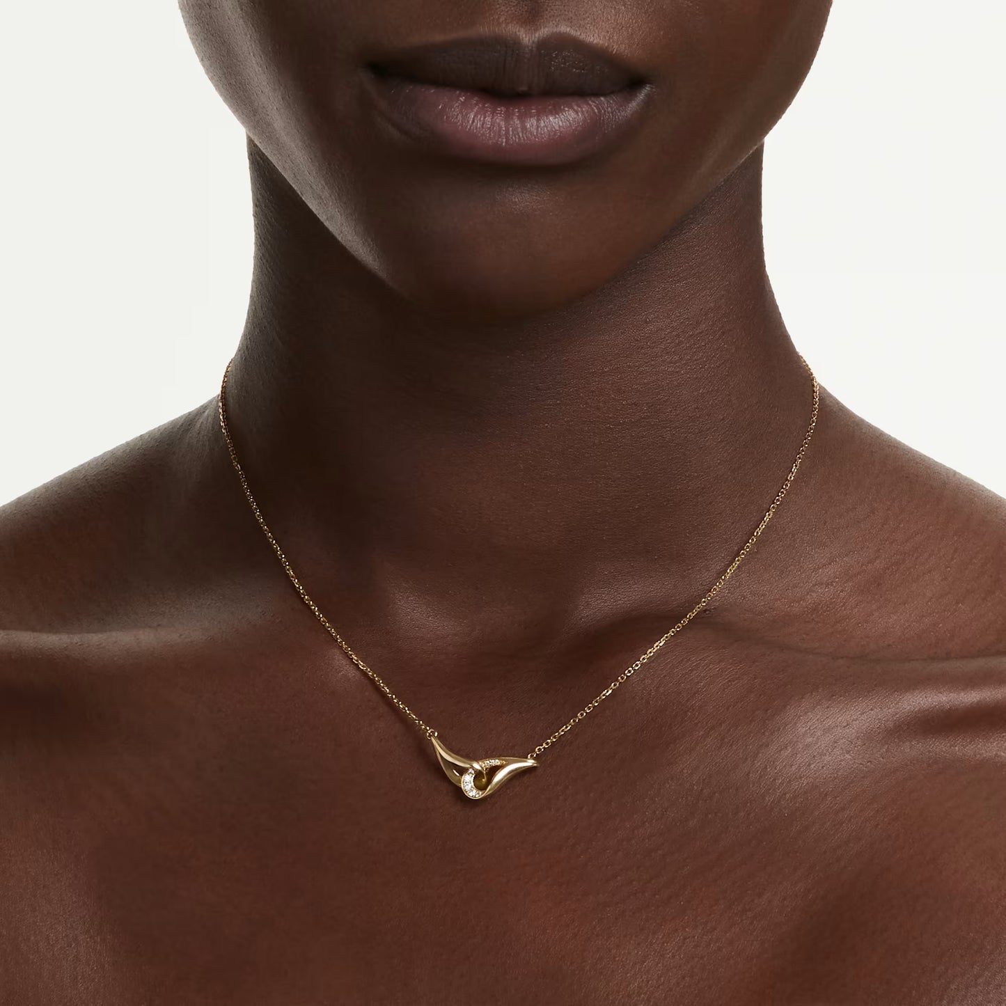 Classica pendant, Round cut, Interlocking, White, Sterling silver, 18K gold finish