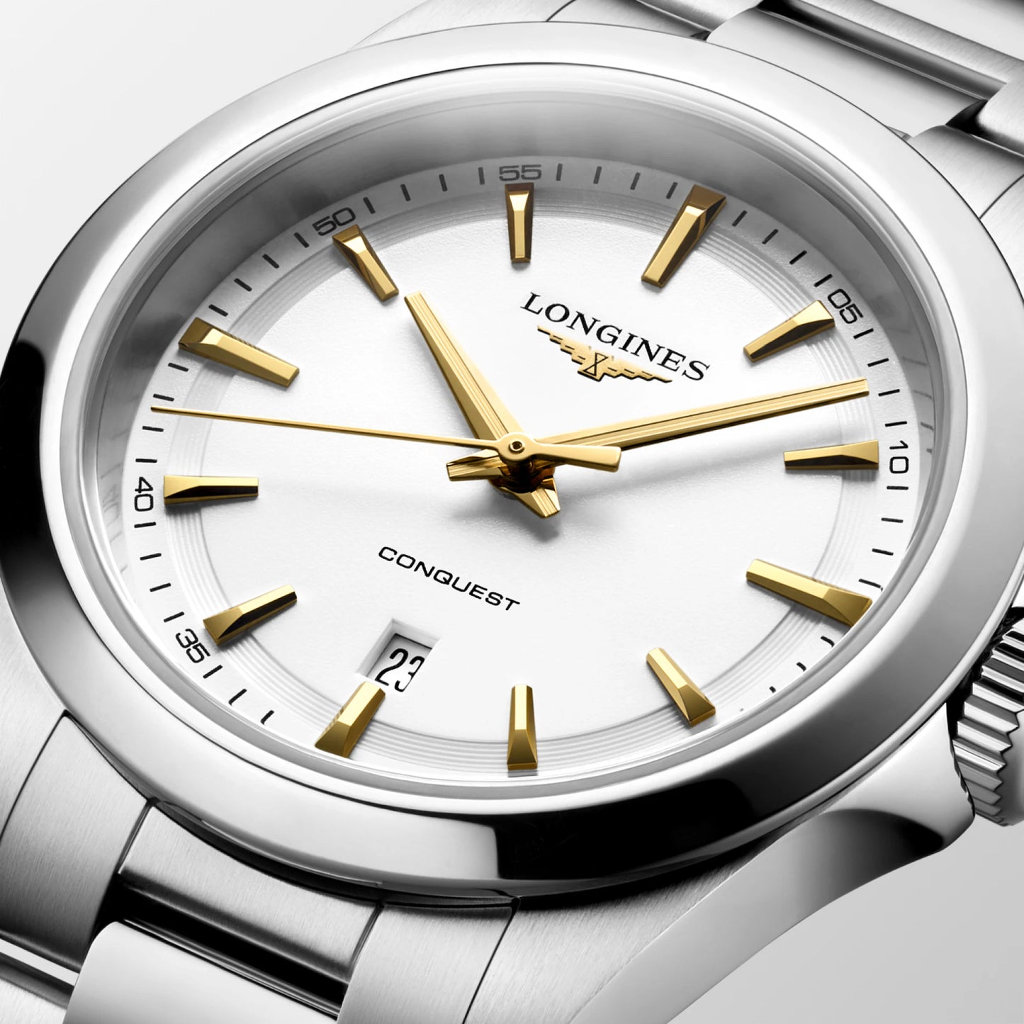 Conquest 30mm Stainless Steel Quartz Watch