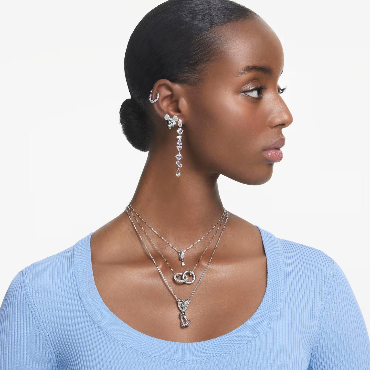 Dextera pendant, Interlocking loop, White, Rhodium