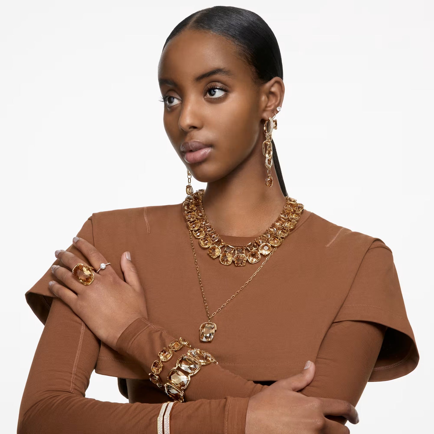Harmonia cuff, Oversized floating crystals, Gold tone, Gold-tone plated