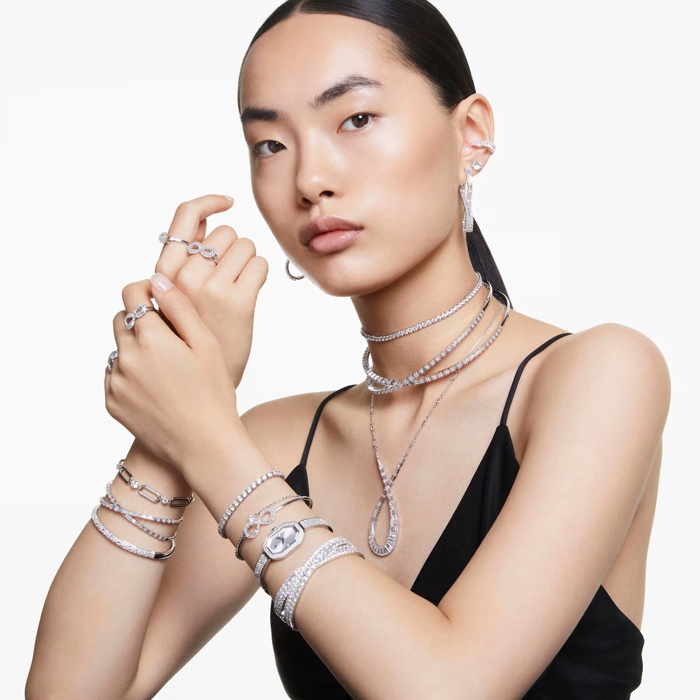 Hyperbola bangle, Infinity, White, Rhodium, M