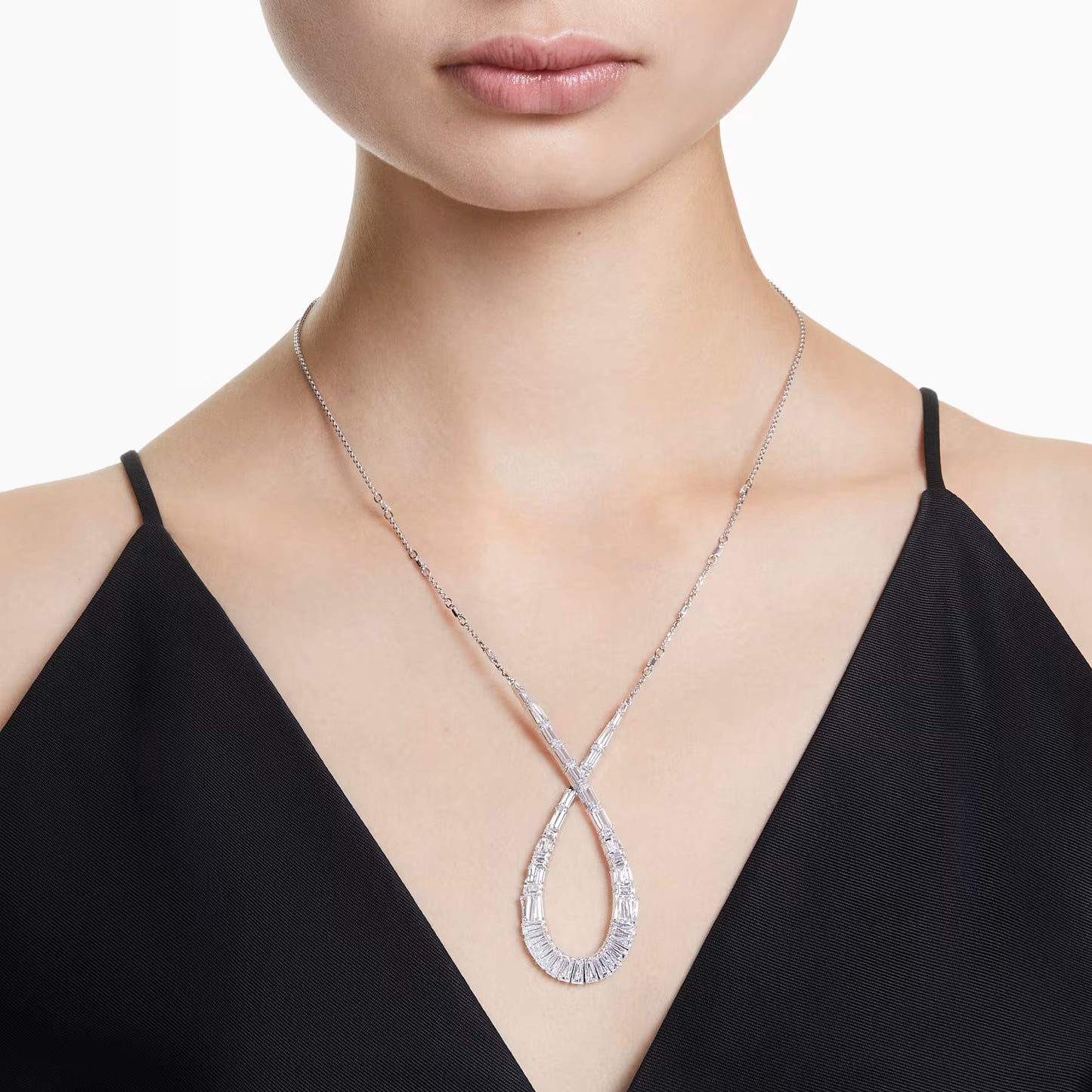 Hyperbola pendant, Mixed cuts, Infinity, White