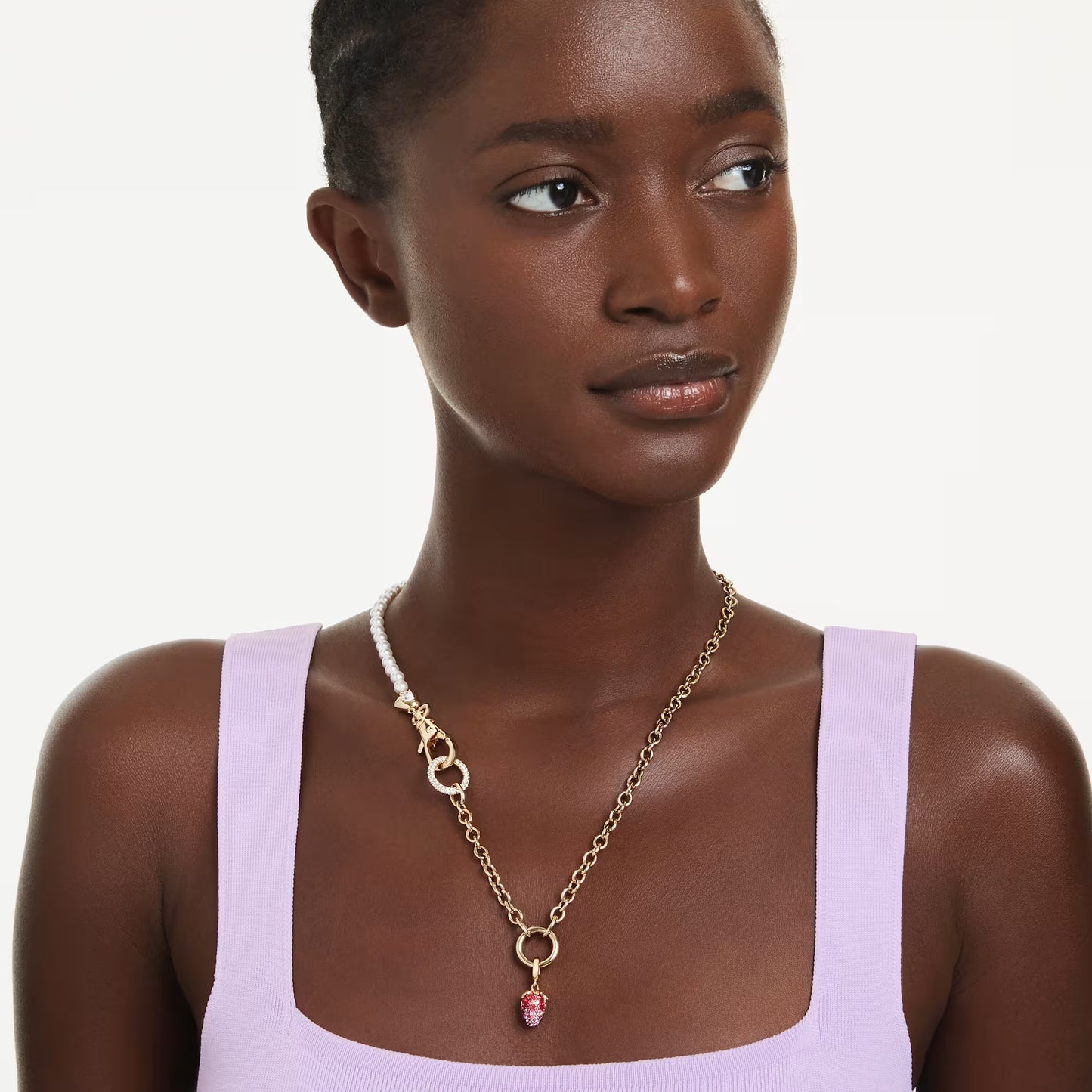 Idyllia charm, Mixed cuts, Strawberry, Red, Gold-tone plated