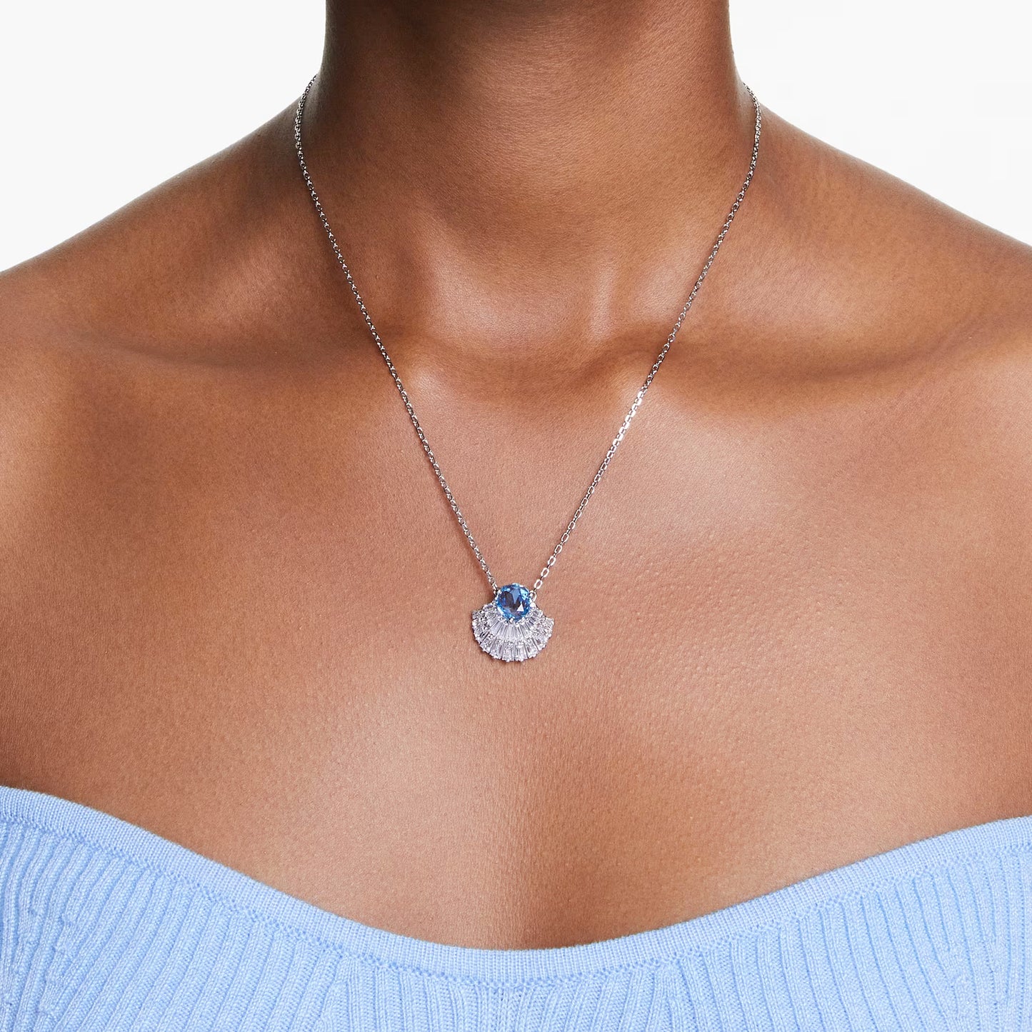 Idyllia pendant, Shell, Blue, Rhodium plated