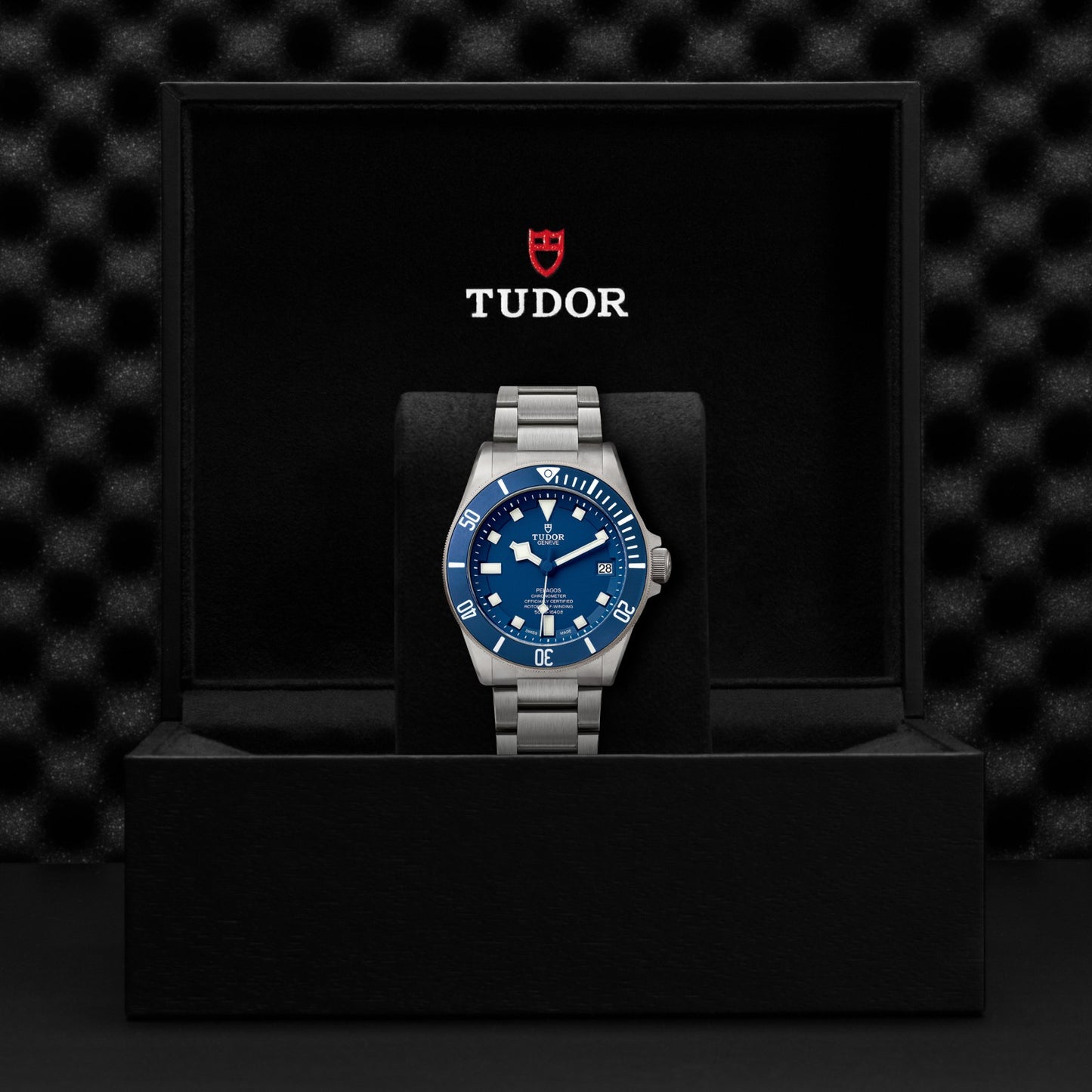 PELAGOS 42mm | Titanium Case Blue Dial