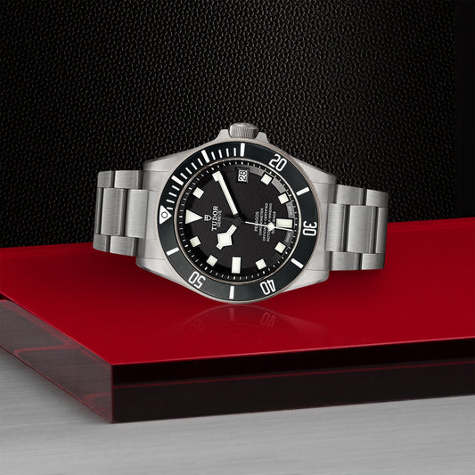 PELAGOS 42mm | Titanium Case Black Dial