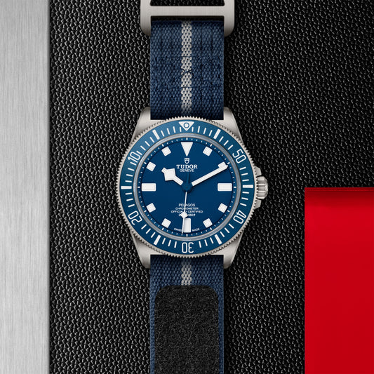 PELAGOS FXD 42mm | Titanium Case Blue Dial