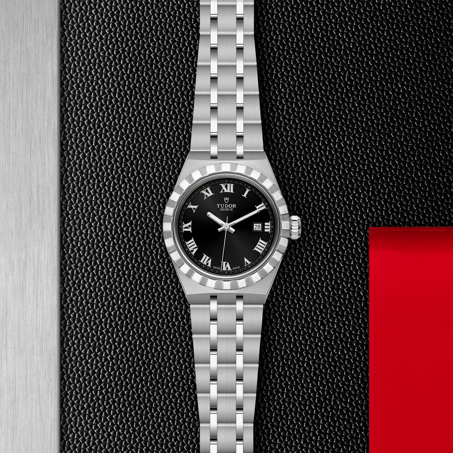 ROYAL 28mm | Steel Case Black Dial