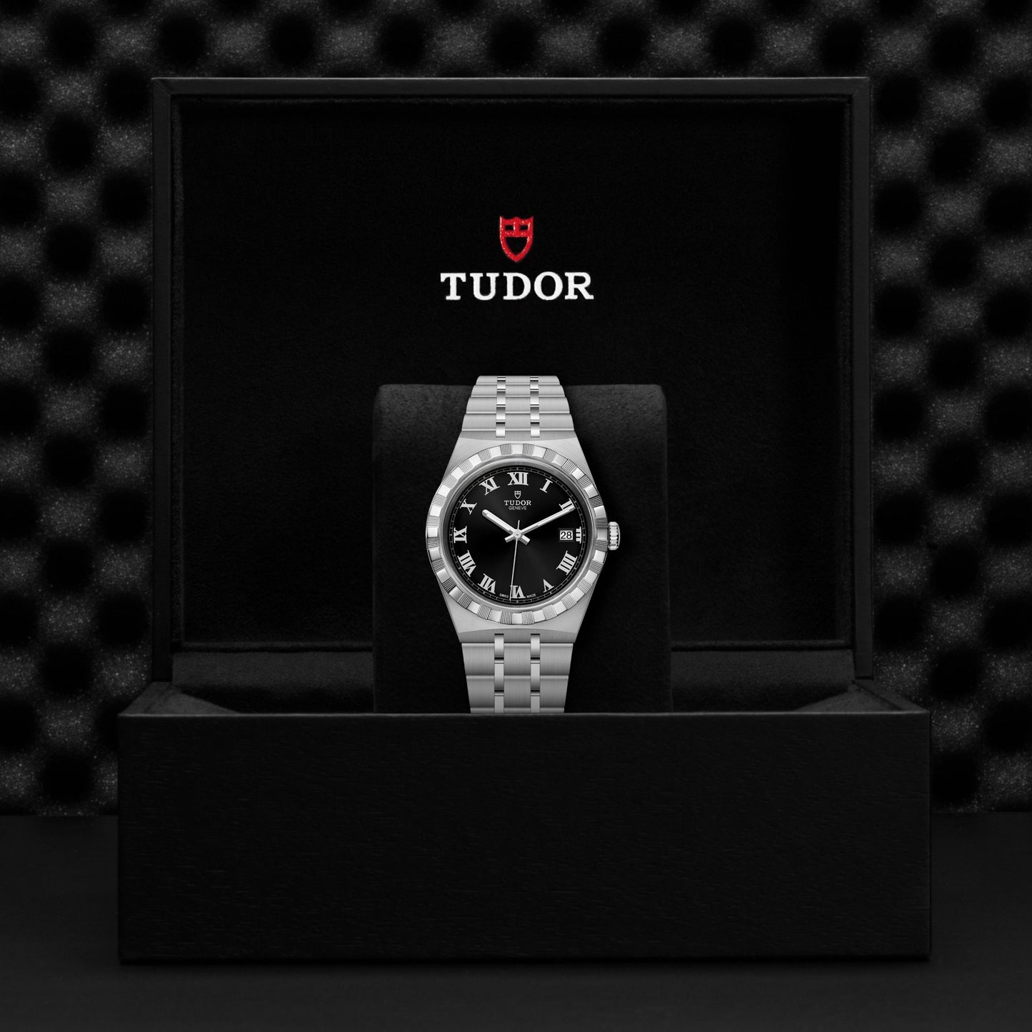 ROYAL 38mm | Steel Case Black Dial