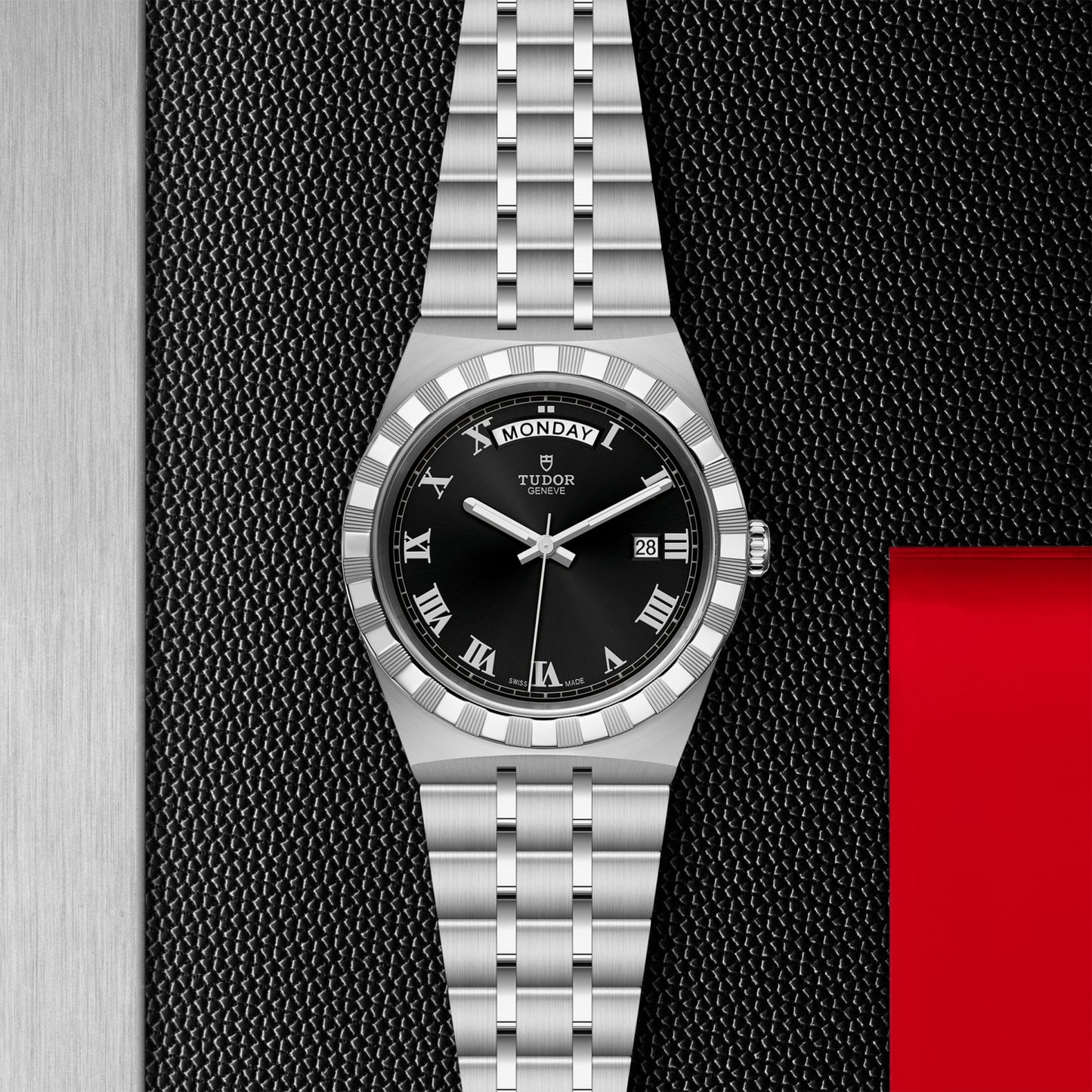 ROYAL 41mm | Steel Case Black Dial