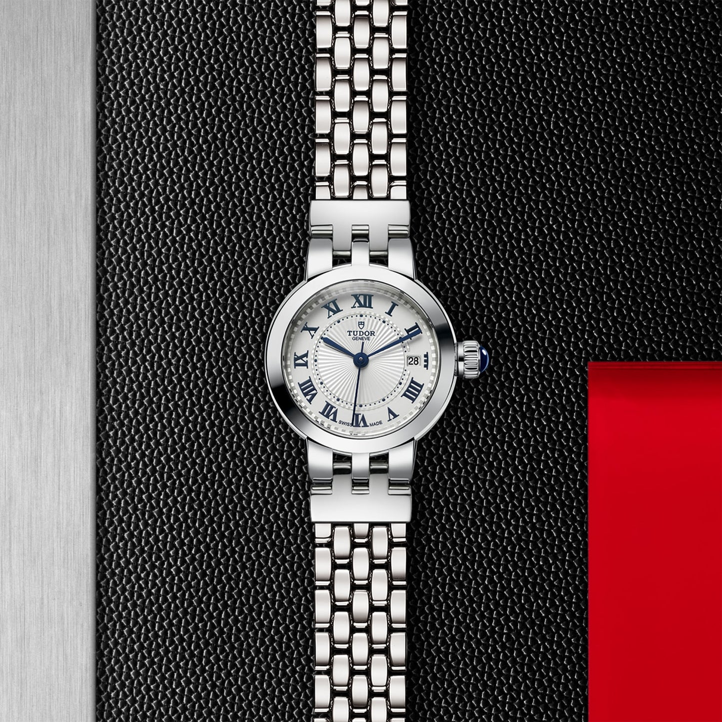 CLAIR DE ROSE 26mm | Steel Case Opaline Dial