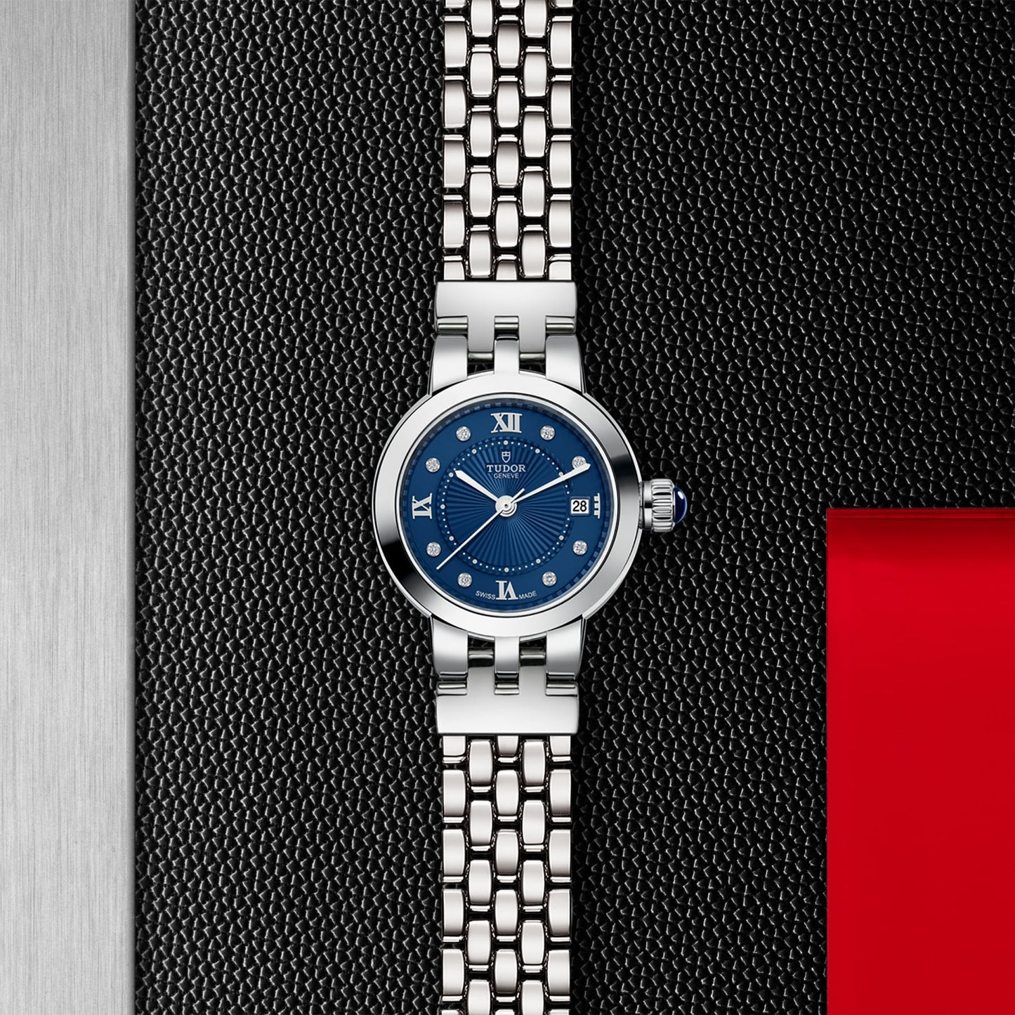 CLAIR DE ROSE 26mm | Steel Case Blue Diamond Dot Dial