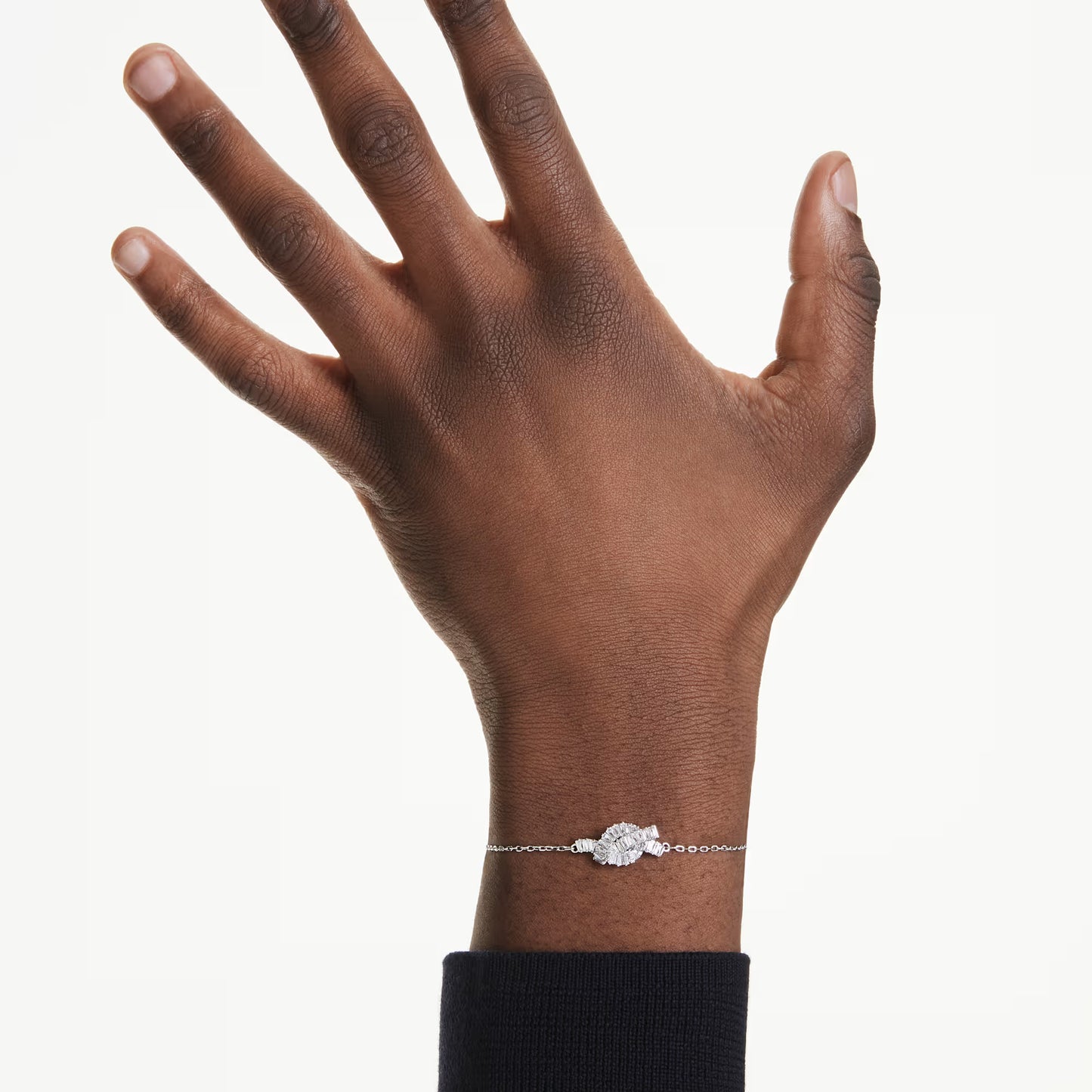 Matrix bracelet, Baguette cut, Knot, White, Rhodium plated