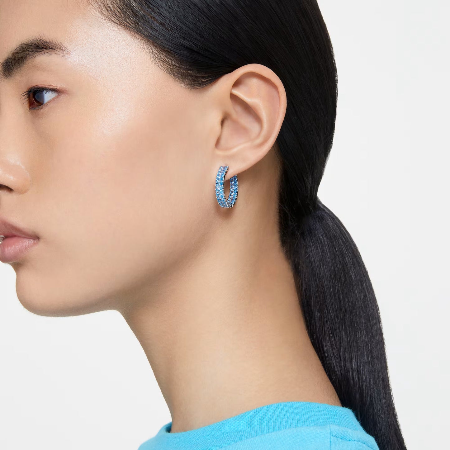 Matrix hoop earrings, Baguette cut, Blue, Rhodium