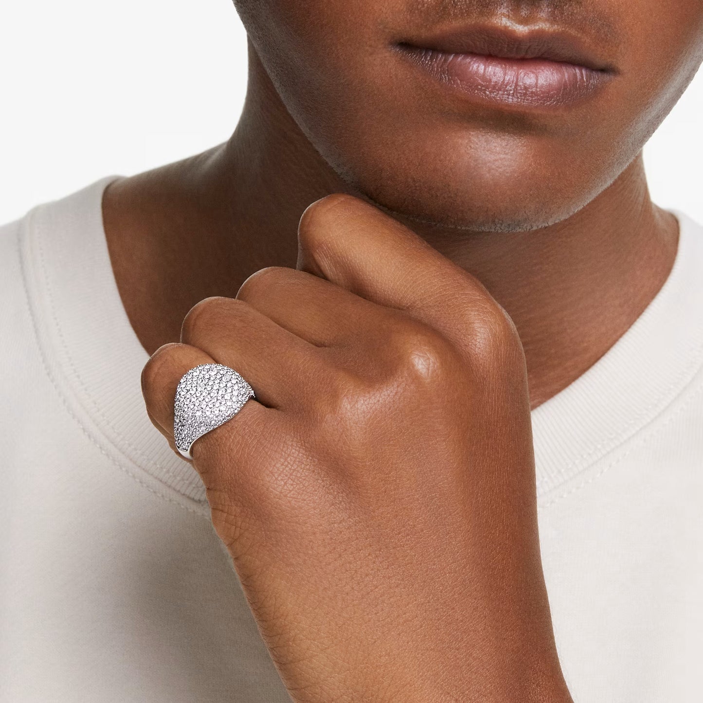 Meteora cocktail ring, White, Rhodium plated