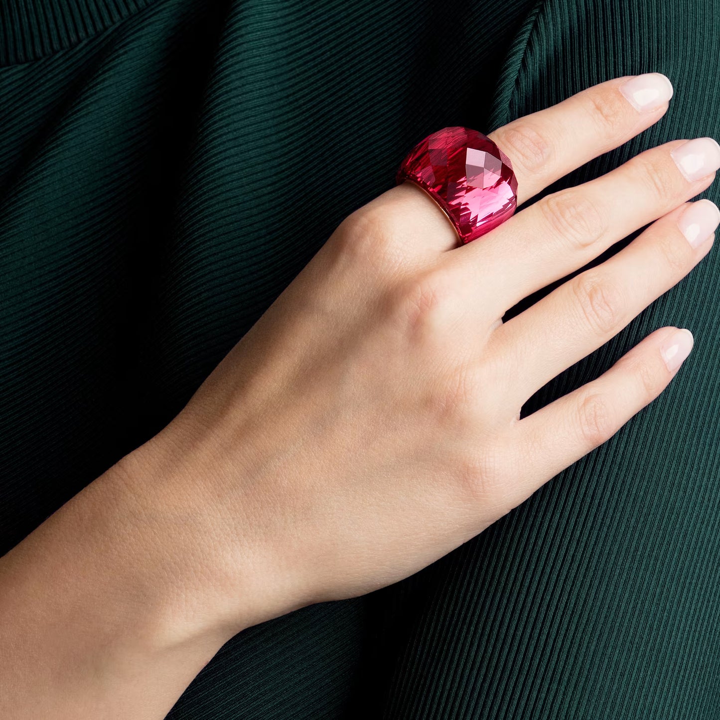 Nirvana ring Red, Rose-gold tone Size 55