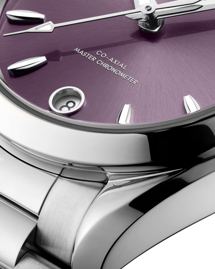 SEAMASTER AQUA TERRA SHADES 34MM AUTOMATIC WATCH