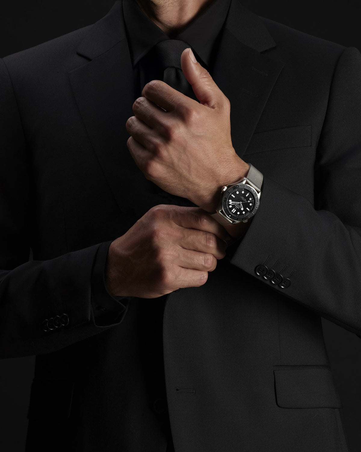 OMEGA Seamaster Diver 300M Spectre 42mm