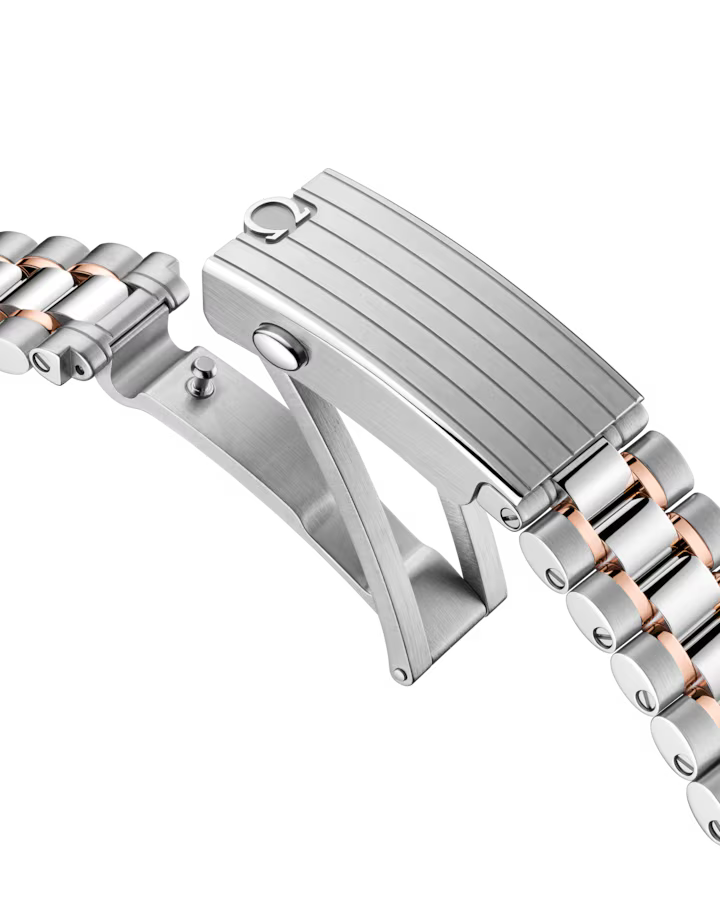 Speedmaster 38 38mm Steel ‑ Sedna™ Gold on Steel ‑ Sedna™ Gold