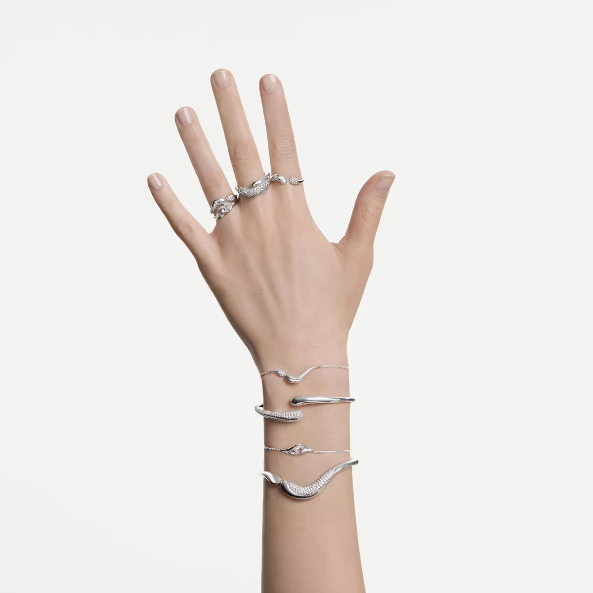 Swarovski Classica bangle, Intertwining, Round cut, White, Sterling silver
